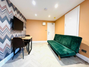 FLASH SALE Brighton train station 1 Bedroom Flat BN137CHE03